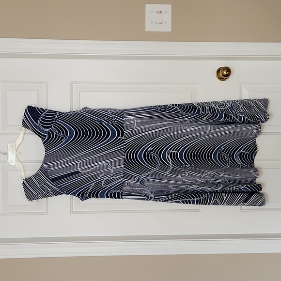 Womens dress Size 16 - Picture 3 of 5